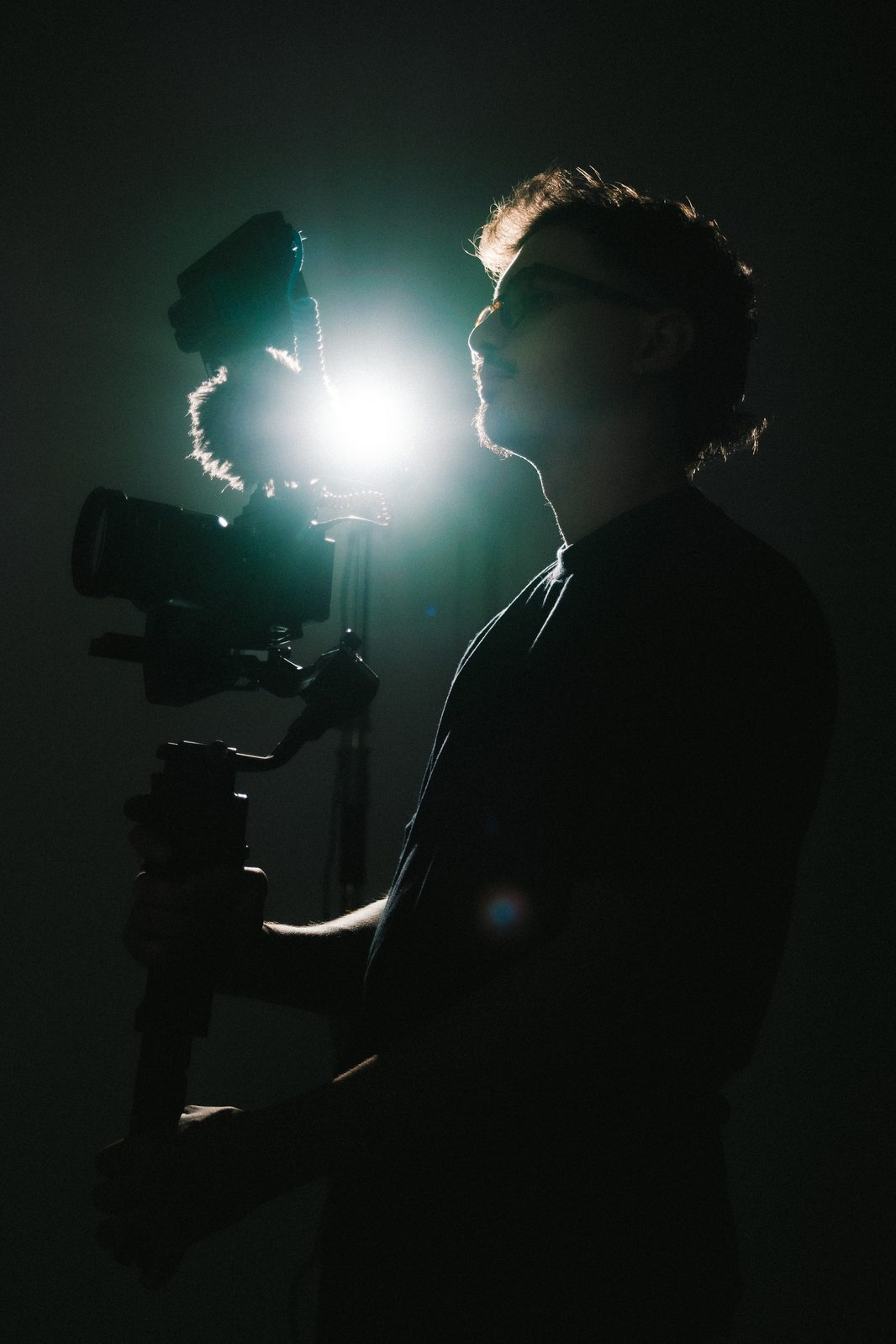 Kelve Coutinho filmando